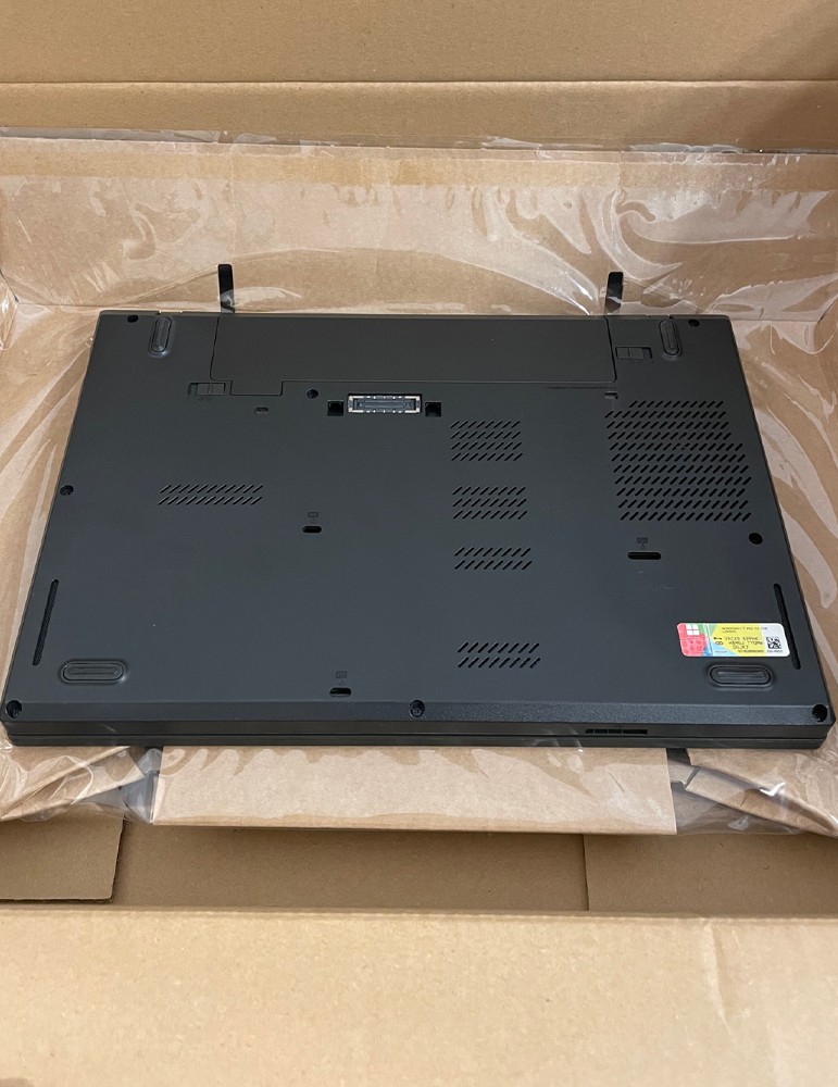 LENOVO L450 i5-4300U/8GB/256GB-SSD/14"HD/W10P COA WLAN/BT/CAM